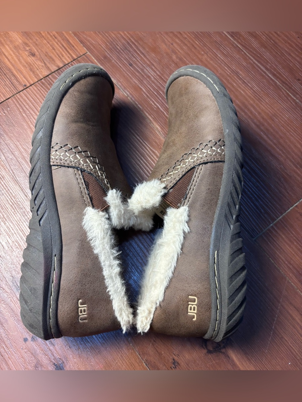 JBU Willow Brown Slip-On Moccasin Shoes Women’s Size 6, Faux Fur Memory Foam